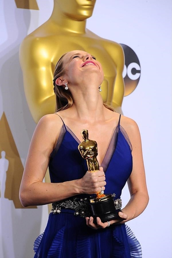 Brie Larson agradece al cielo ese premio.