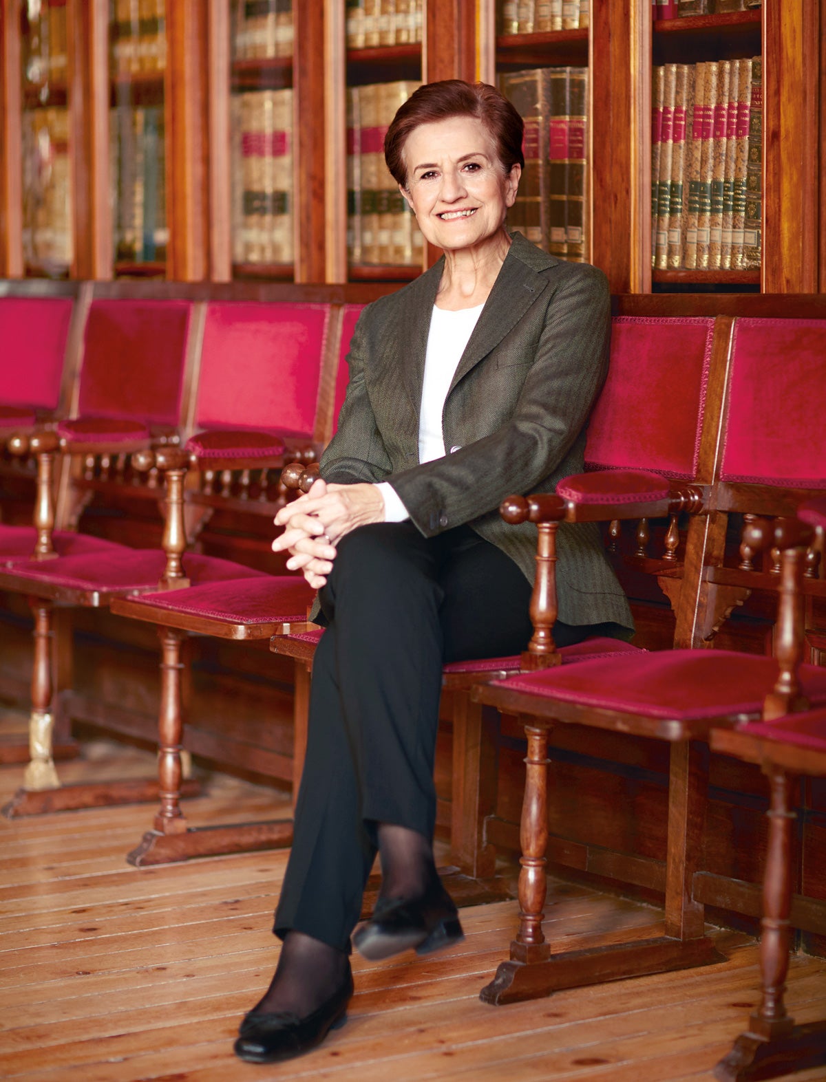 Estilismo: José Herrera. Maquillaje y peluquería: Carminia Albornoz (Talents) para M·A·C y Aveda.