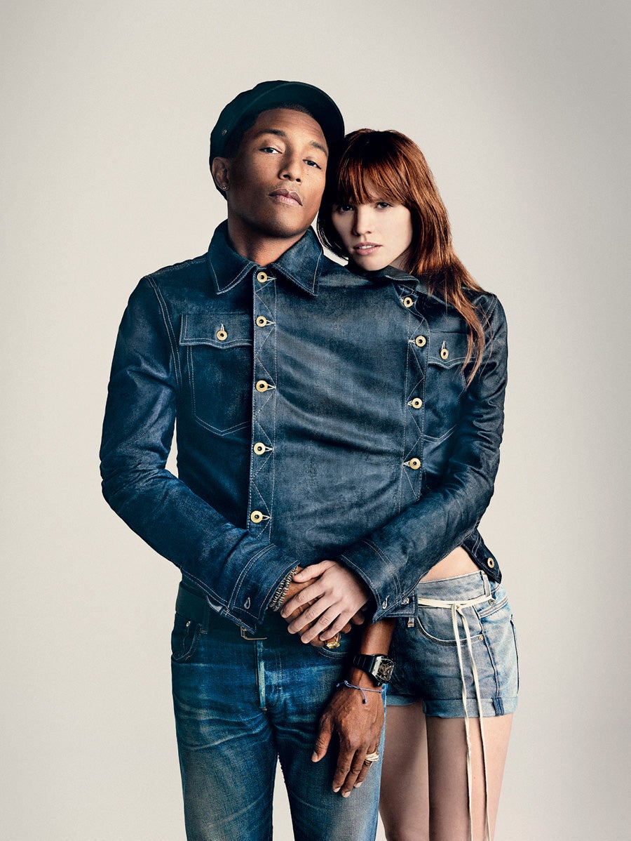 Empezó colaborando con la firma G-Star durante dos años con la colección Raw fortheOceans, en la que se utilizaba plástico reciclado del océano para hacer prendas denim. Al final, el cantante se ha implicado tanto que ha comprado parte de la empresa y ha pasado a ser copropietario para poder tomar más decisiones.