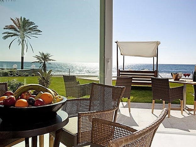 Galería. El Beach Club de Vincci Selección Estrella del Mar en Marbella ofrece el programa Splunch (spa y comida saludable), perfecto para tu escapada 'beauty'.