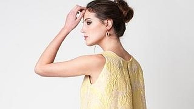 Fotos: 40 prendas y complementos que demuestran que el amarillo es el color de la primavera