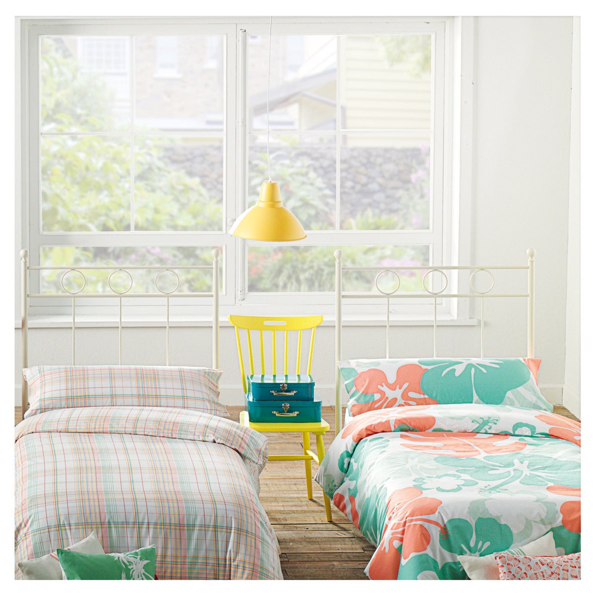 La marca de decoración infantil de El Corte Inglés apuesta por el amarillo en detalles, como se muestra en esta imagen.