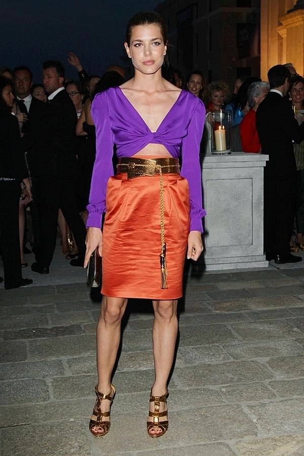 No fue el único rostro conocido que esta primavera sucumbió a este original diseño de Gucci, con el que también vimos a Sara Carbonero y a Kim Kardashian. A pesar de que no es el vestido que mejor le sienta, lo lució en la Bienal de Vencia.