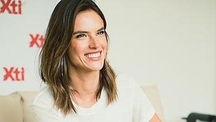 Fotos: Alessandra Ambrosio y risas durante nuestra entrevista