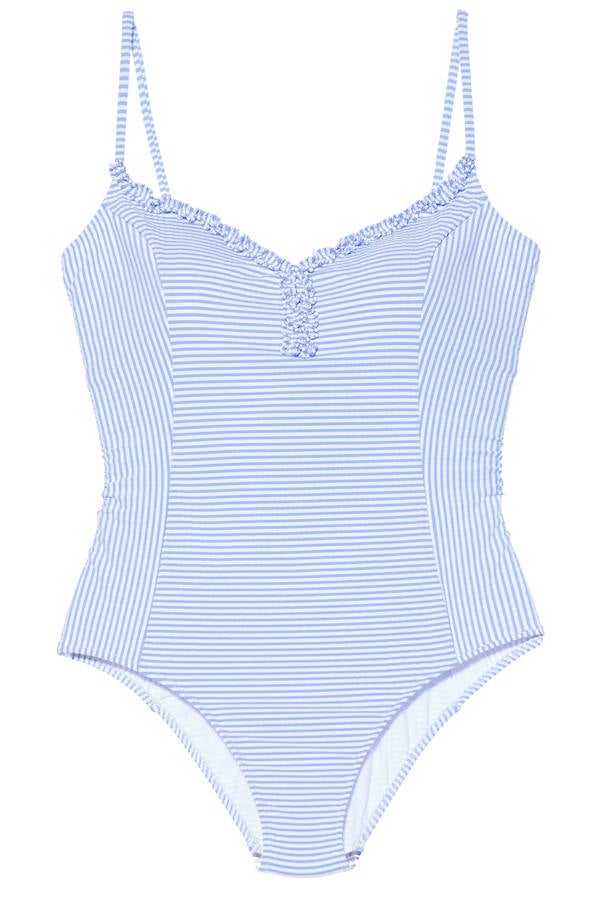 A rayas azules y blancas, este modelo de la firma Dos Mares (Precio: 135 euros).