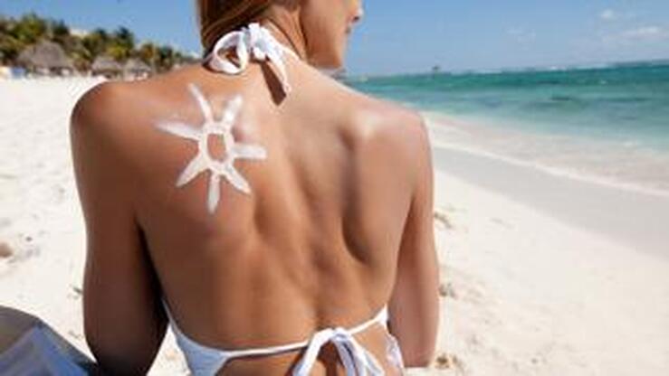 Fotos: 10 cremas y maquillajes solares para proteger tu piel