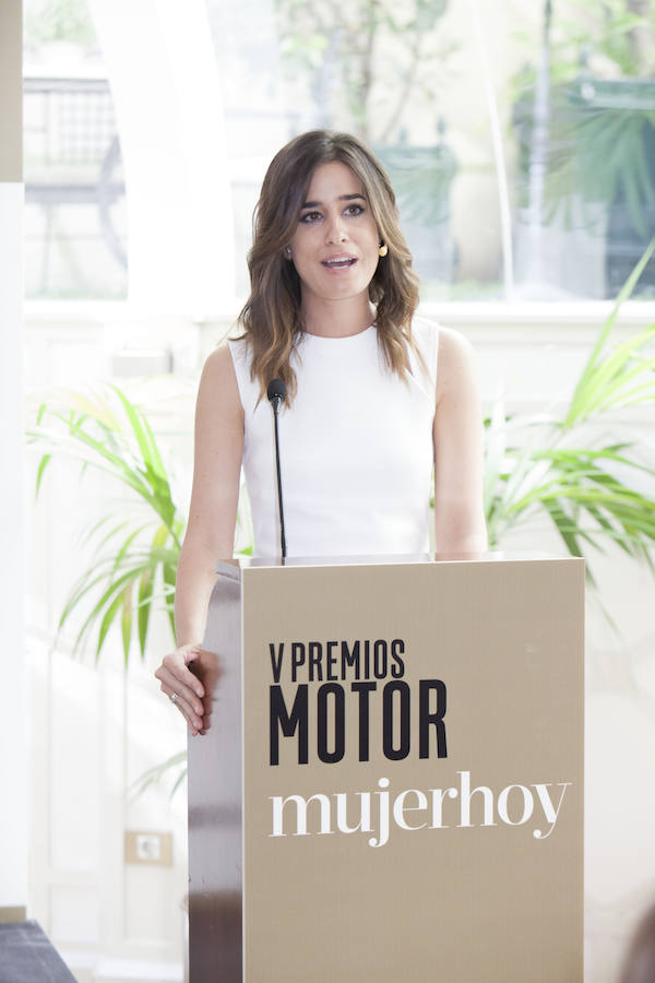 La periodista y presentadora de Informativos Telecinco, Isabel Jiménez, ha sido la encargada de presentar la quinta edición de los Premios Motor de Mujerhoy.