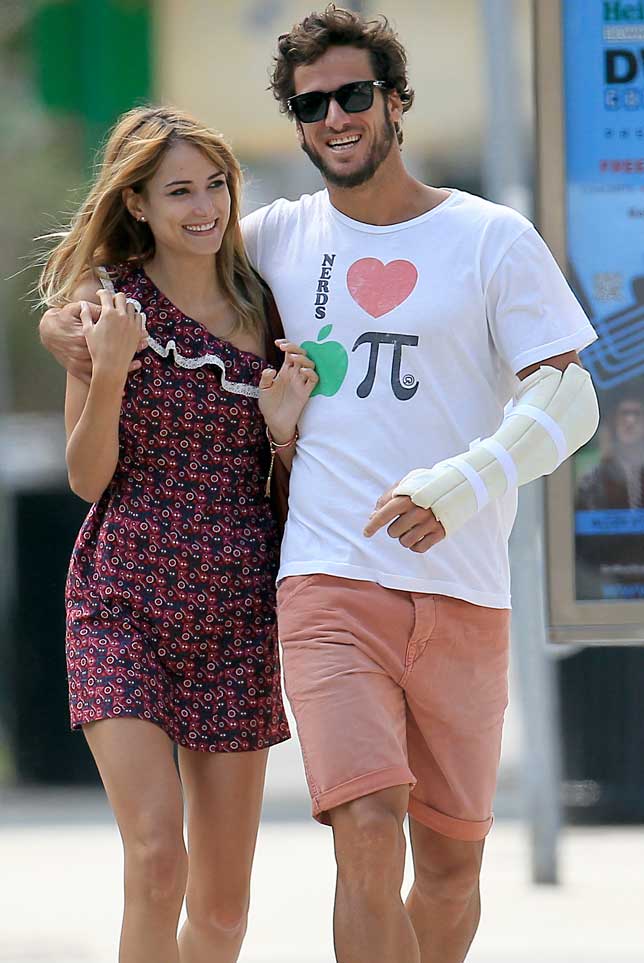La pareja siempre se mostraba así de enamorada y sonriente en sus paseos más acaramelados-