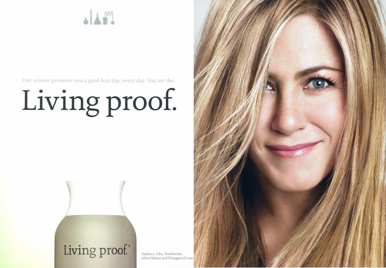 La actriz, con una de las melenas más deseadas del mundo, es copropietaria de la línea de cuidados capilares Living Proof. En España estos productos se pueden comprar en salones de peluquería.