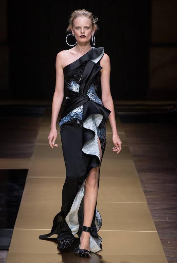 La firma italiana ha sido la primera en presentar sus propuestas de Alta Costura