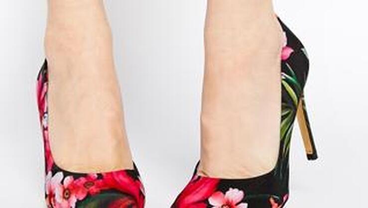 Fotos: 10 Tratamientos contra los tobillos hinchados