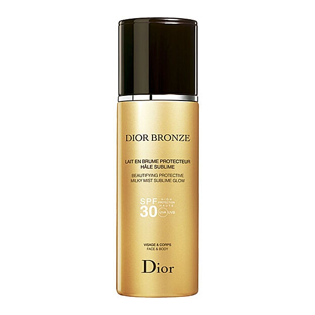 Playa. Dior Bronze Lait en Brume Protecteur Hâle Sublime SPF30 de Dior (45 €).