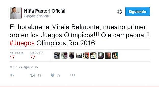 NIña Pastori da la enhorabuena a Mireia.