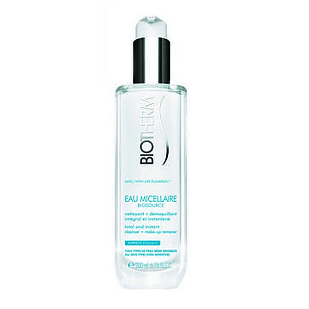 Eau Micellar Biosource Nettoyant + Démaquillant Integral de Biotherm (25,50 €).