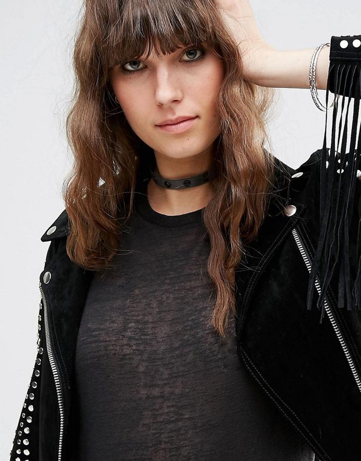 Con pequeñas tachuelas, este modelo negro lo encontrarás en Asos (Precio: 16 euros)