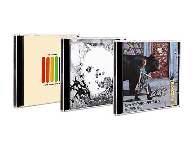 The getaway (Warner), Future, present, past (Cult Records) y A moon shaped pool (XL Recordings)