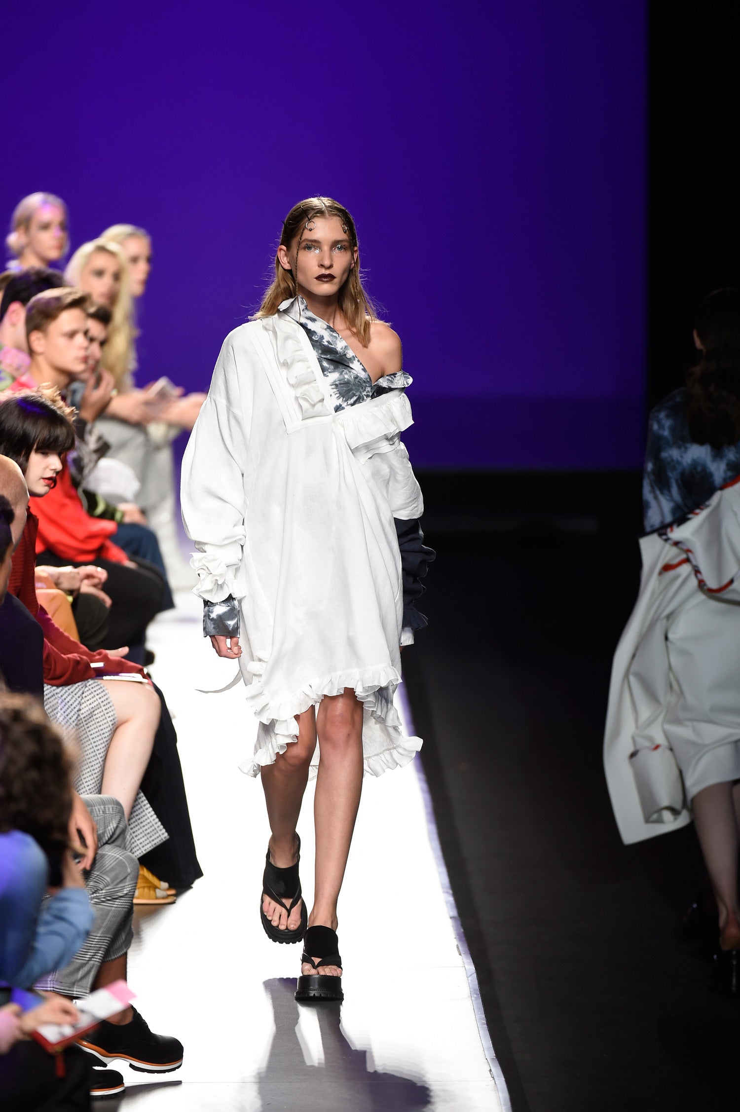 Es un viaje en el tiempo que nos ha trasladado a nuestras habitaciones de adolescentes.