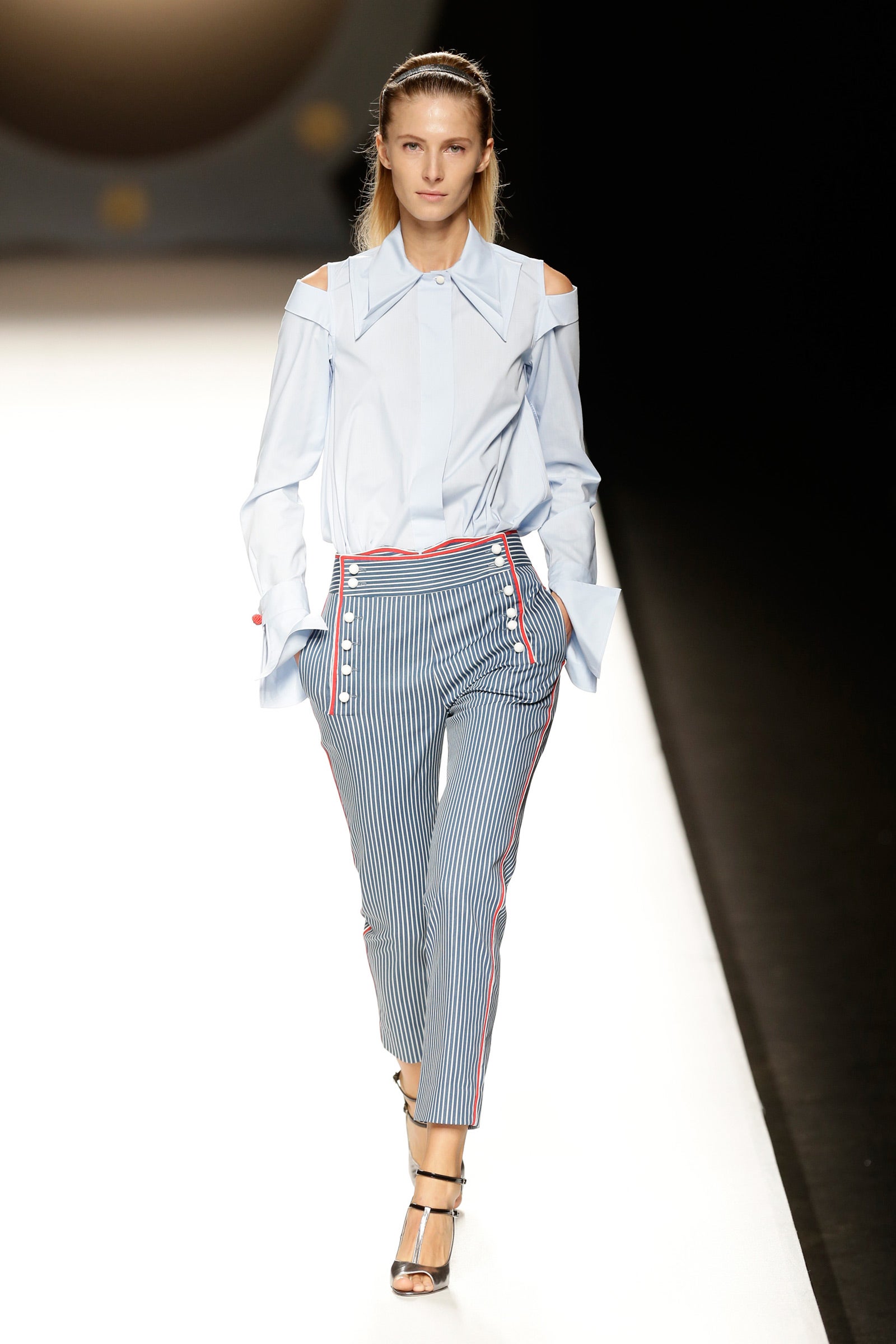 El navy guía la propuesta de Ion Fiz en la #MBFWM