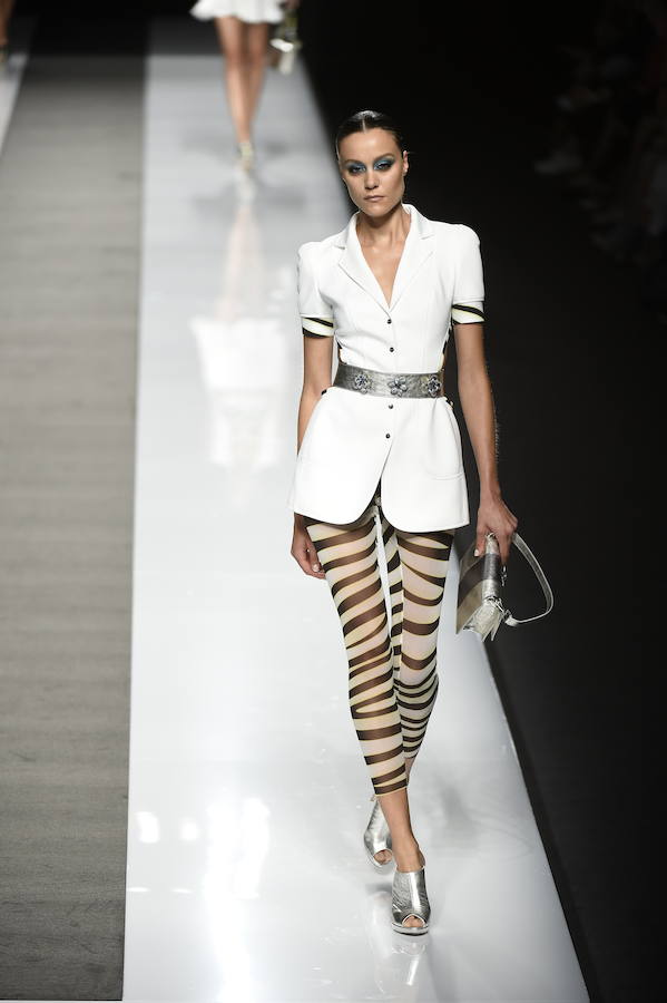 Otro de los looks que Felipe Varela ha subido a la pasarela de la MBFWM