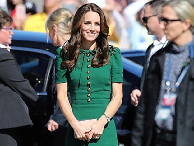 Galería. Pincha en la imagen para ver los detalles de este look.