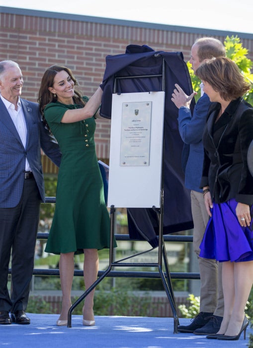 Fotos: El look de Kate Middleton que nos ha roto los esquemas