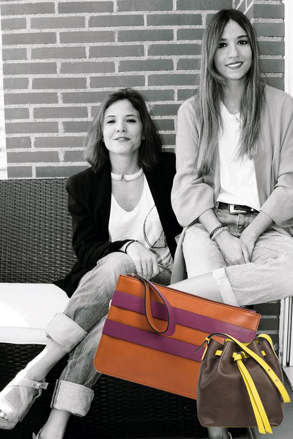 Las hermanas Valle y Clara han convertido su pasión por los bolsos en una firma que ya ha cumplido un año: Gutstein. Carteras, totes, saco... Todo un repertorio de piezas de piel, que aúnan diseño y calidad, hechas a mano en España.