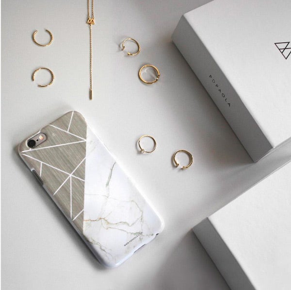 PdPaola regalaba esta funda para iPhone con tu compra online.