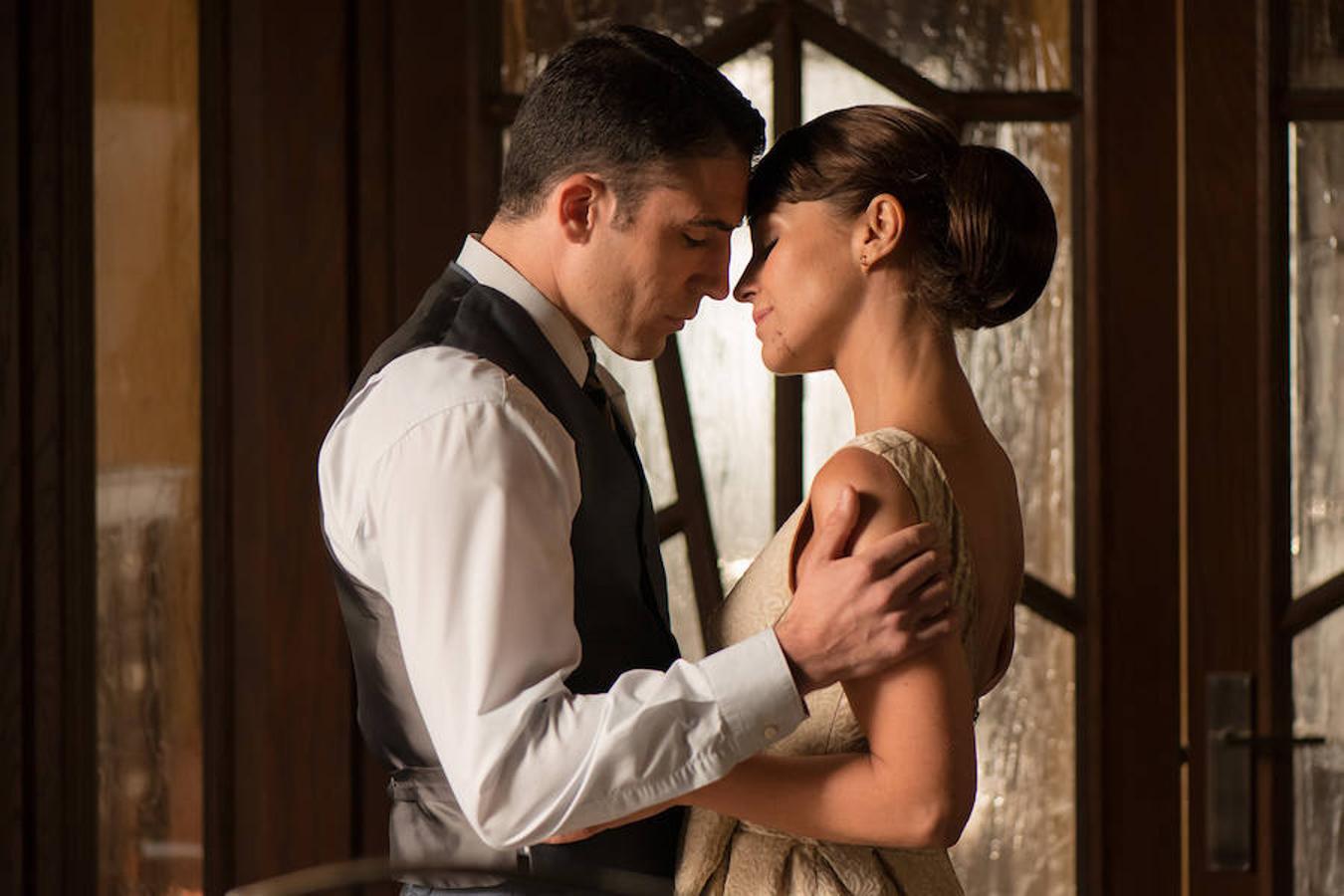Una sensual escena protagonizada por Paula Echevarría y Miguel Ángel Silvestre.
