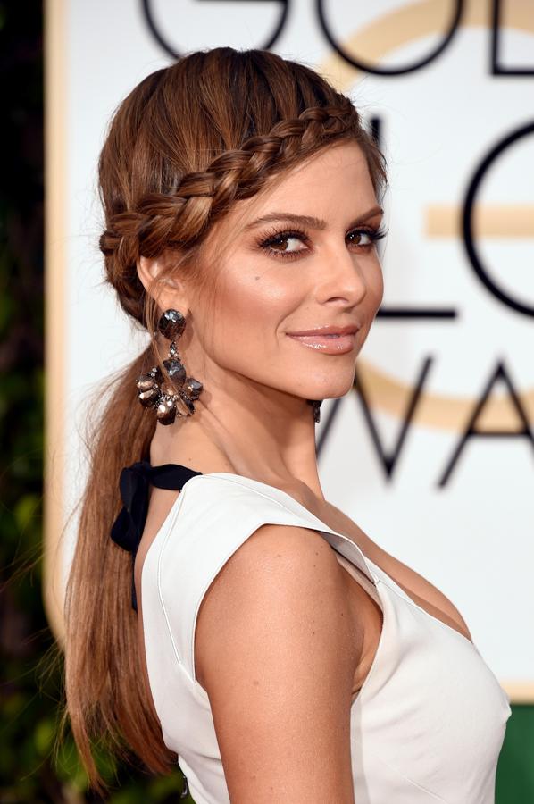 Otra trenza se cuela entre los mejores peinados del año. La actriz y presentadora Maria Menounos acudió a los Globos de Oro con una trenza en corona que acababa en una coleta baja completamente lisa.