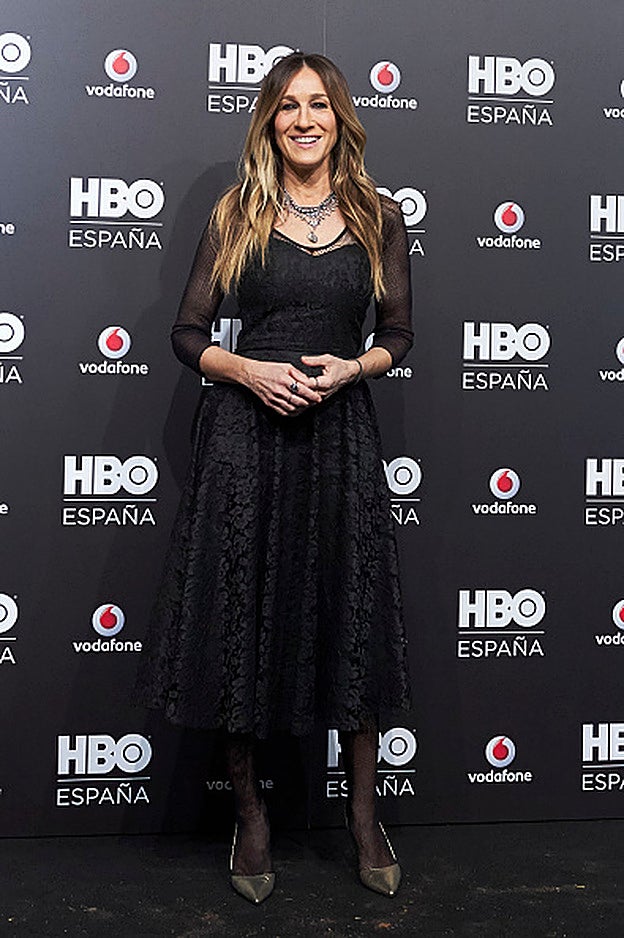 Sarah Jessica Parker optó por un LBD para presentar HBO en Madrid.