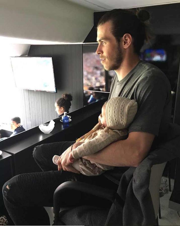 Gareth Bale y Emma Rhys-Jones daban la bienvenida a su segunda hija el 22 de marzo.