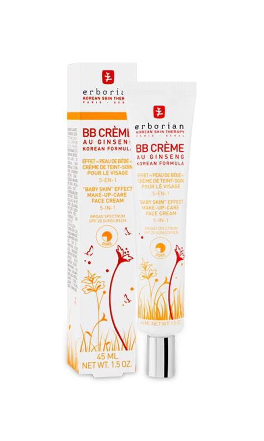 Auténtico secreto de la piel perfecta coreana, la BB Cream al Ginseng transforma la piel dejándola suave, aterciopelada y sin imperfecciones. Contiene una asociación concentrada de hierbas de la longevidad, utilizadas desde hace milenios en Asia. Hidrata, nutre y proporciona un efecto piel de bebé para un tacto perfecto, unificando la tez y camuflando las imperfecciones. (39,40€, en Sephora)