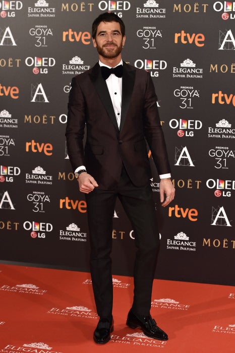 El actor, muy elegante con 'total look' de Dsquared.