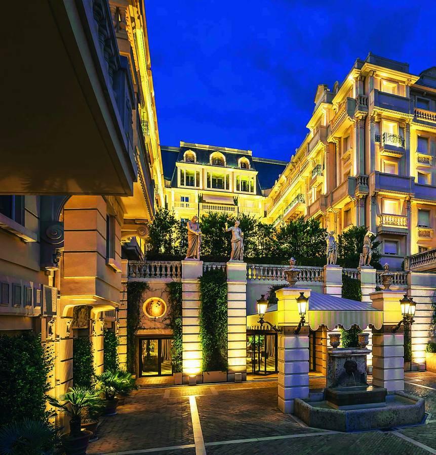 El hotel Metropole Montecarlo es el espacio elegido por Givenchy para su primer spa en el principado. Hasta finales de febrero no abrirá sus puertas, pero promete superar las expectativas de los más sibaritas. Con 20 años de trayectoria en spas, la firma ofrece algunos de los tratamientos más exclusivos.