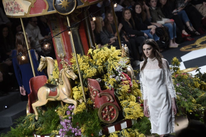 En las colecciones de Jorge Vázquez, el patronaje 'couture' y los tejidos preciosos son siempre los que marcan la diferencia.