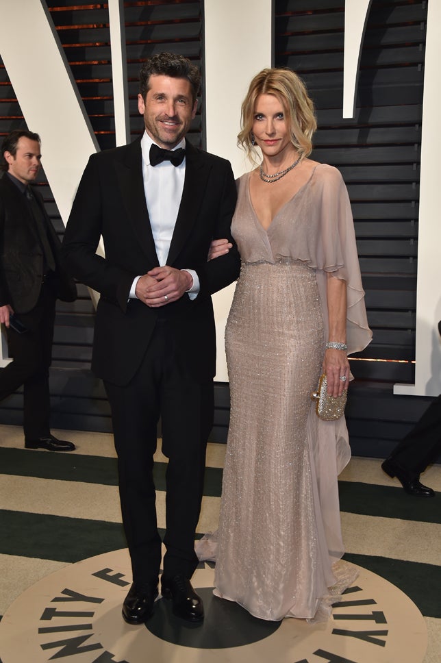La esposa de Patrick Dempsey, muy elegante en color champagne.