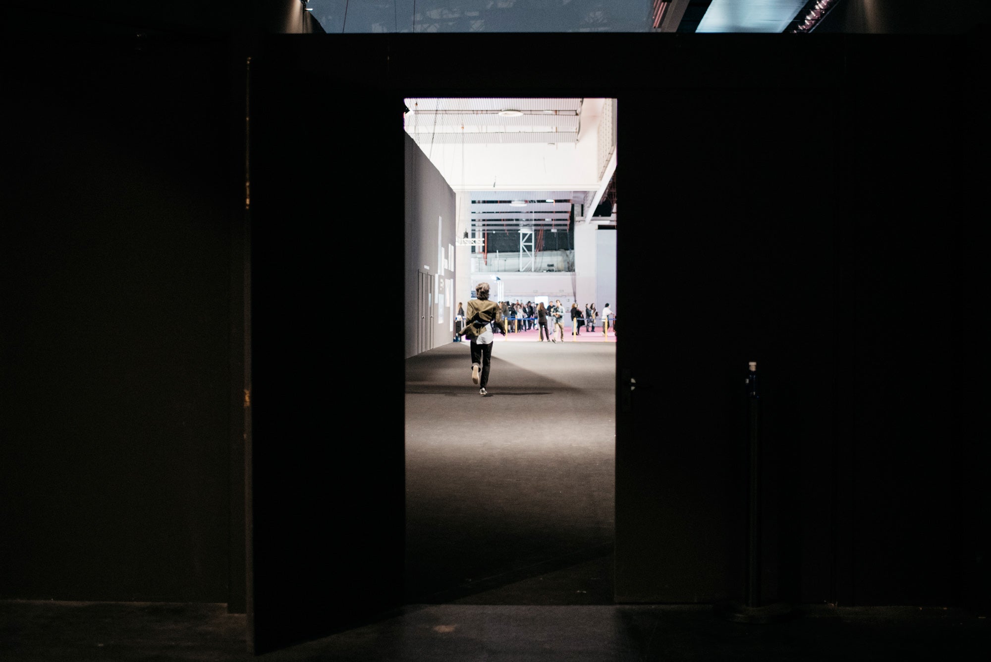 ¿Te hemos dicho ya que en una pasarela todo el mundo va corriendo?