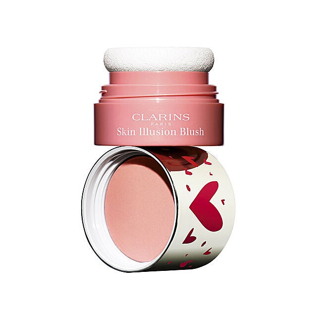 PÓMULOS. Skin illision Bluch en tono Luminions Puink de Clarins (20€)