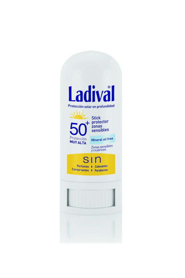 Algunas zonas como las cicatrices, las orejas, la nariz o los labios necesitan protección especial frente al sol por su riesgo y tendencia a quemarse con mayor facilidad. Ladival ha desarrollado este Stick de alta protección, con un cómodo formato y una formulación invisible y no grasa ideal para aplicarlo en cualquier momento. (9,74€)