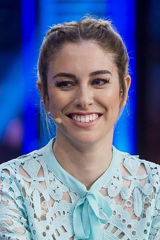Blanca Suarez con trenzas de boxeadora recogidas en El Hormiguero.