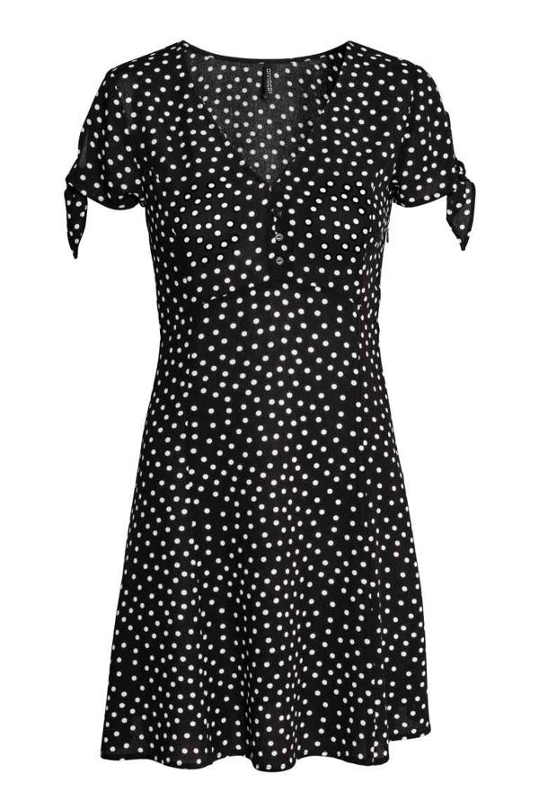 Clásio y atemporal en blanco y negr ¡o (Precio: 24.99 euros)