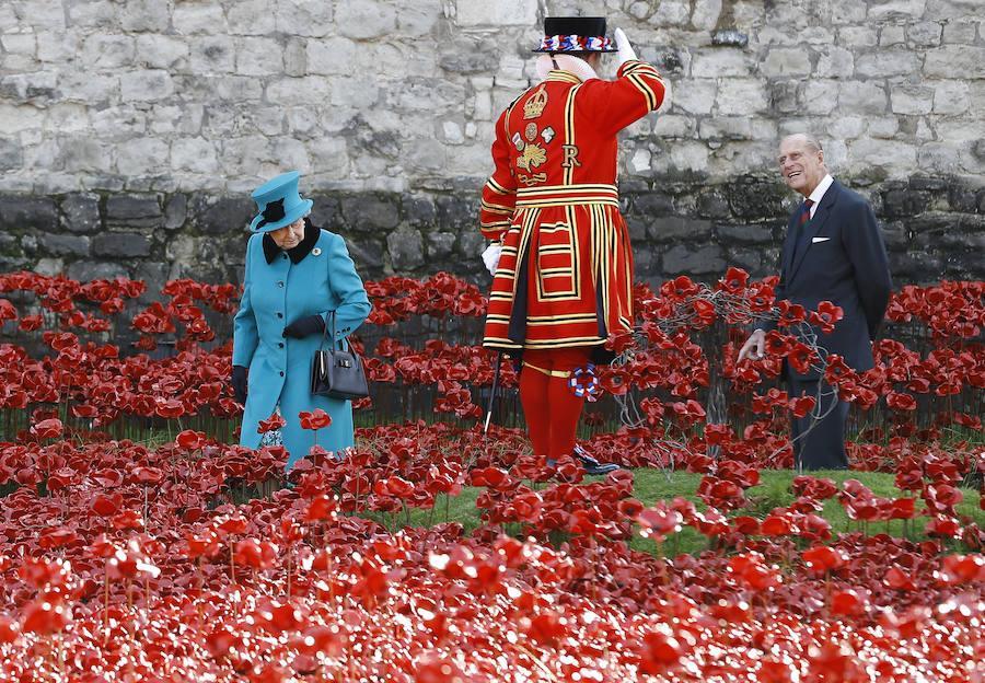 Fotos: Apoyo fiel de Isabel II hasta el fin de sus días y militar ejemplar: así ha sido la vida de Felipe de Edimburgo
