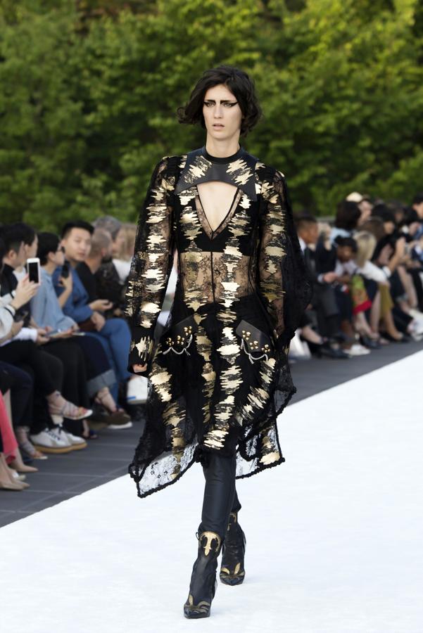 Fotos: Louis Vuitton lleva a Kyoto su colección crucero