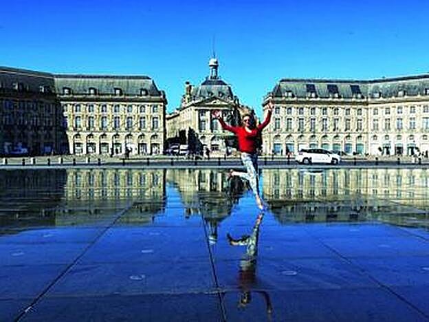En la Plaza de la Bolsa, en Burdeos.