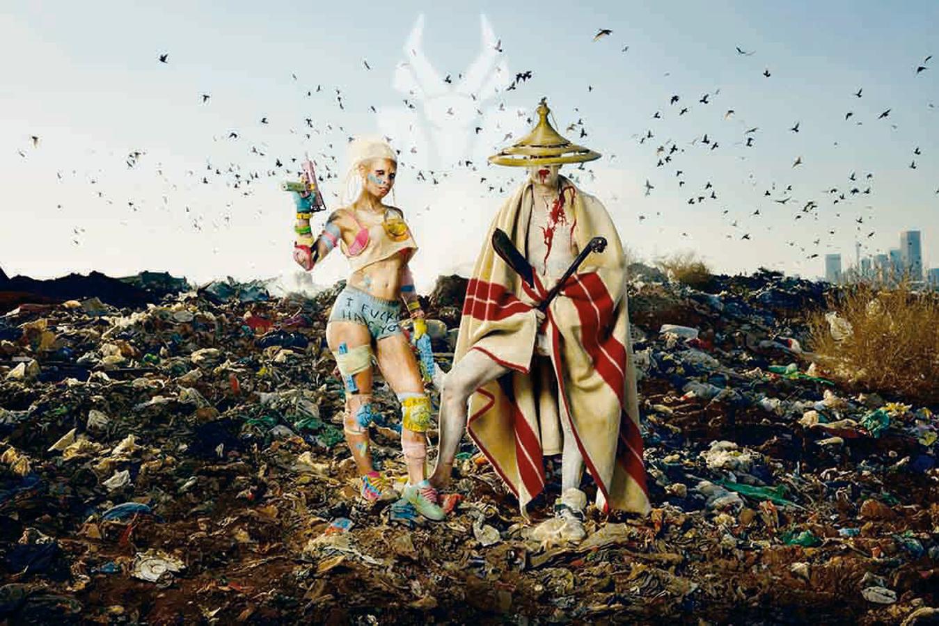 El BBK tiene fama de ser el festival mejor organizado de todo el país y este año, como gran novedad, sustituye el dinero por pulseras- modenero, para que puedas comprar tus camisetas de Depeche Mode, Primal Scream, The Killers o Die Antwood (en la foto) con toda comodidad. Bilbao BBK Live (Bilbao). Del 6 al 16 de julio.