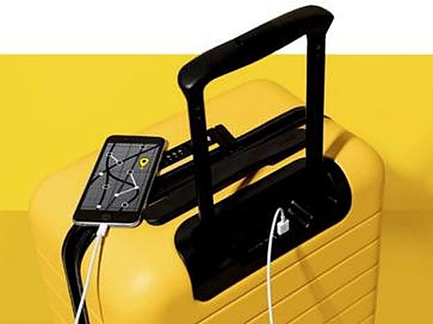 Cuenta con usb para cargar tus dispositivos.