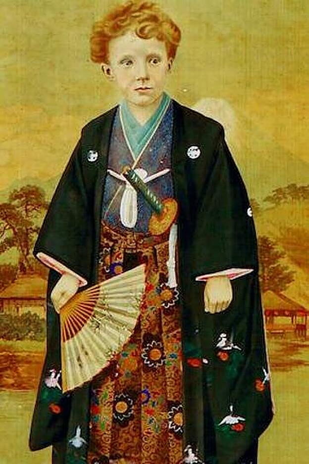'Alfonso XIII niño ataviado como un shogun', anónimo (1894).