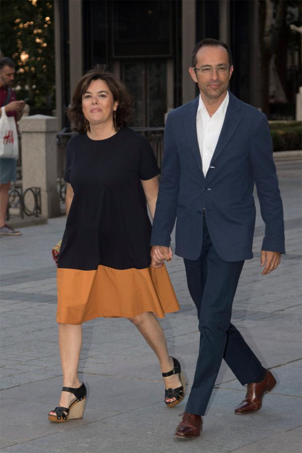 La vicepresidenta del Gobierno, Soraya Sáenz de Santamaría, acudió junto a su marido, José Iván Rosa Vallejo.