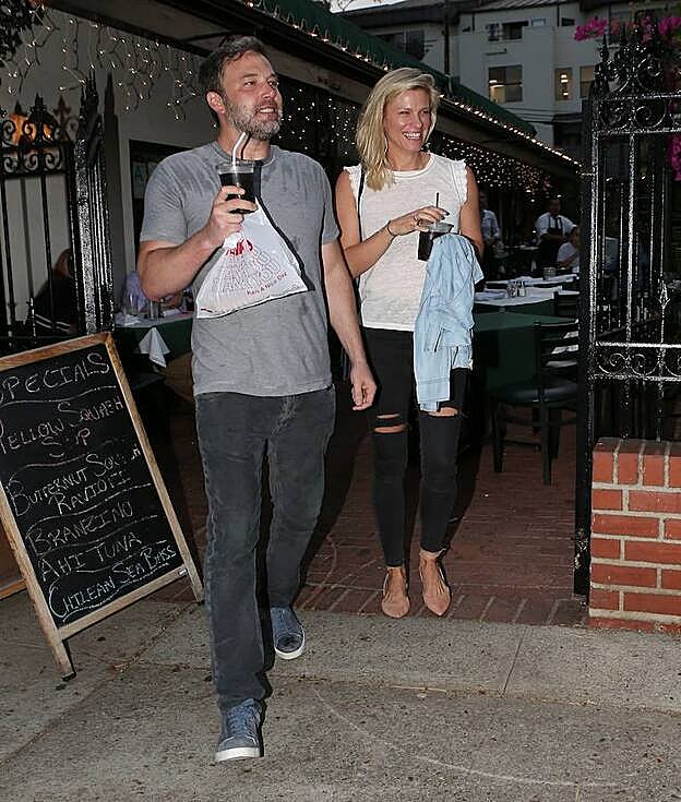 La preja salió a cenar a un restaurante italiano