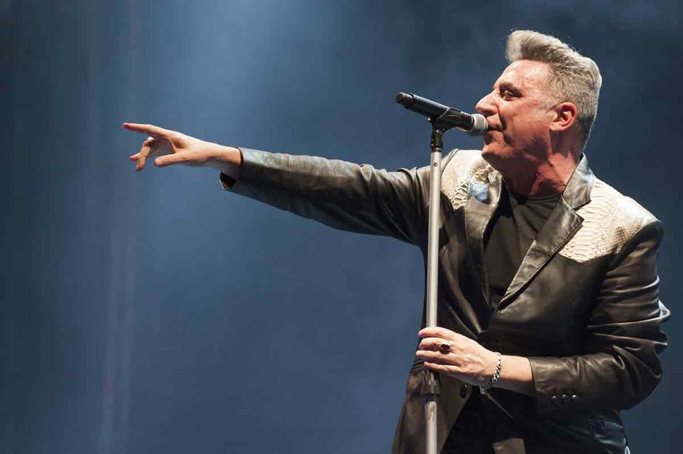 El cantante Loquillo interpretó varios de sus temas más conocidos.